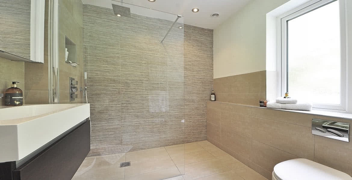 Shower screens and shower booths Perth